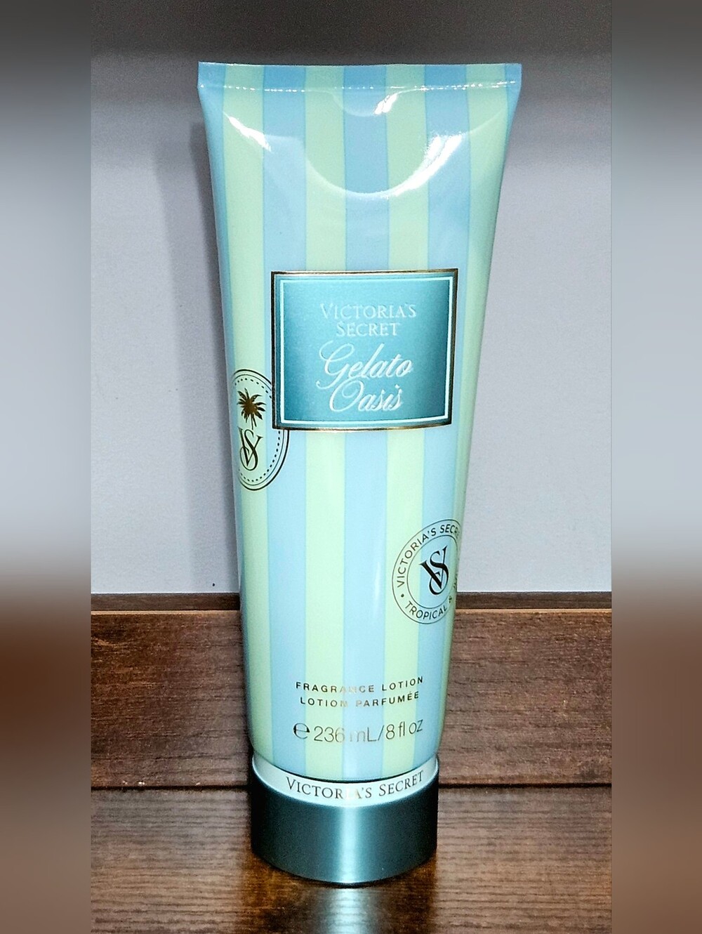 Victoria's Secret GELATO OASIS Body Lotion NEW 8oz Tropical Cabana Collection